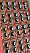 10 OR 20 CHINCHILLA LASHES