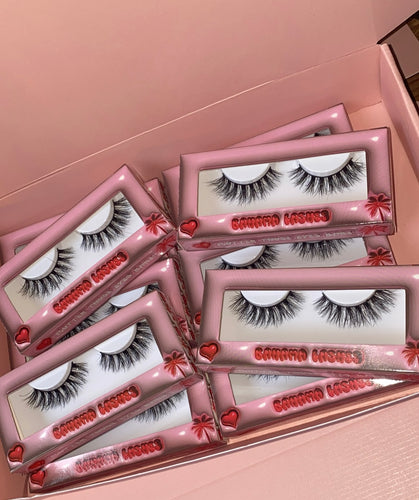 10 JAMAICA LASHES